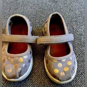 Tom’s baby girl Mary Jane’s in size 6